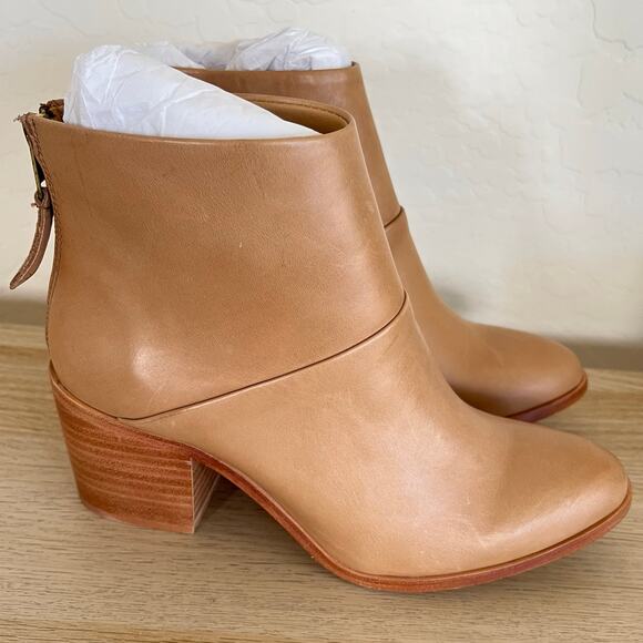 Nisolo Dari Boot Almond Leather Ankle Boots Size 8.5 New in Box - Picture 2 of 8
